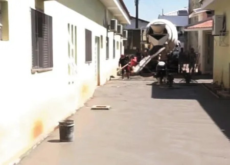 Osvaldo Cruz: Santa Casa anuncia concretagem do pÃ¡tio, alÃ©m de quartos SUS com mesmo conforto do particular