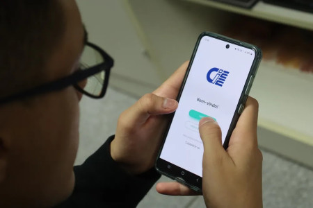 Vagas de estÃ¡gio oferecem remuneraÃ§Ã£o de atÃ© R$ 1 mil para estudantes do ensino superior na regiÃ£o de Presidente Prudente