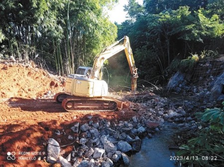 Flórida: Iniciadas obras para construção de nova ponte próximo ao Distrito do Indaiá