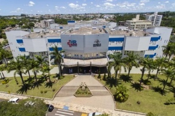 Mulher � esfaqueada pelo pr�prio marido, na Vila Esperan�a, em Regente Feij�