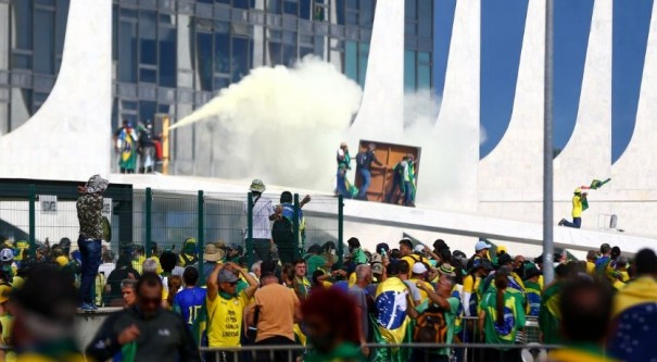 GSI divulga imagens do dia da invaso no Palcio do Planalto