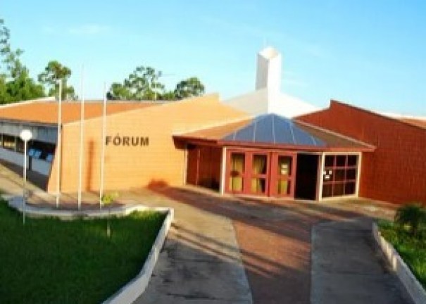 Tribunal do J�ri de Osvaldo Cruz condena acusado de homic�dio em Parapu� a 4 anos de reclus�o