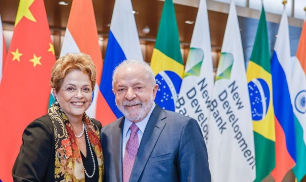 Lula destaca vis social do Banco dos Brics em posse de Dilma Rousseff