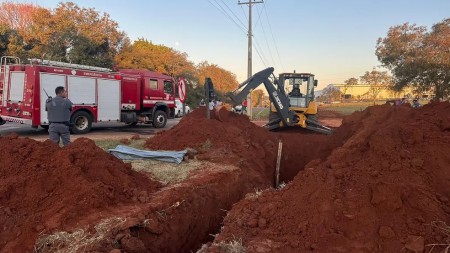 Trabalhador morre após ser soterrado em obra de rede de esgoto em Bariri