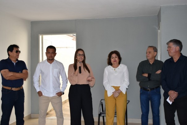 Prefeitura de Adamantina inaugura resid�ncias terap�uticas