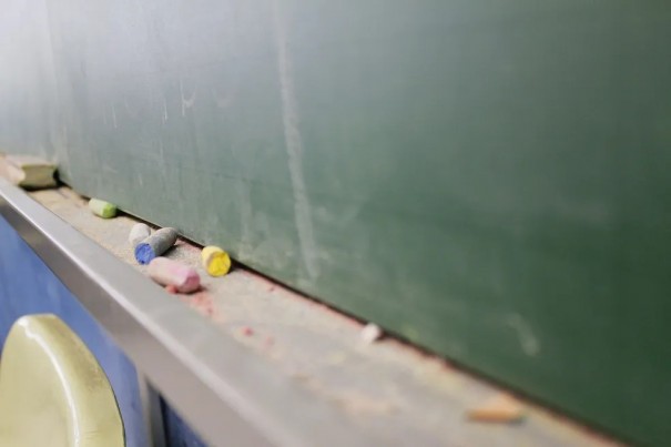 Concursos pblicos oferecem mais de R$ 14,7 mil de remunerao para profissionais da rea da educao no Oeste Paulista