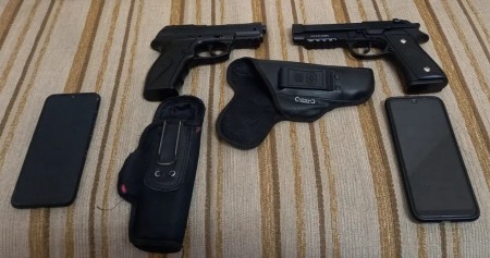 Operação Apple apreende simulacros de arma de fogo e celulares em Junqueirópolis