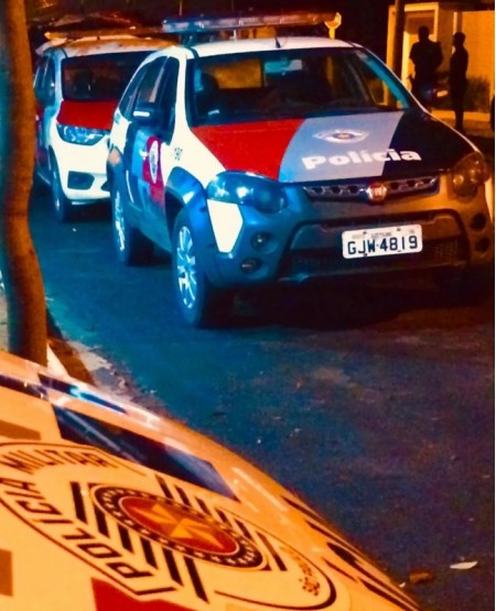 Homem é preso acusado de agredir criança e mulher em Flórida Paulista