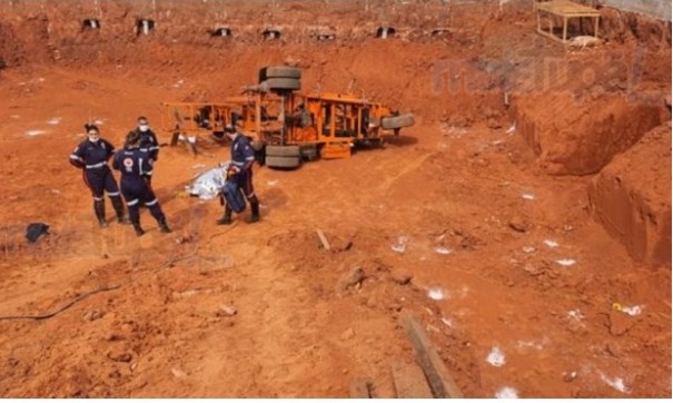 Homem de 30 anos morre prensado por m�quina em Mar�lia