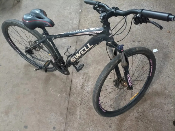 Homem furta bicicleta em frente à Igreja Matriz e acaba preso, em Panorama
