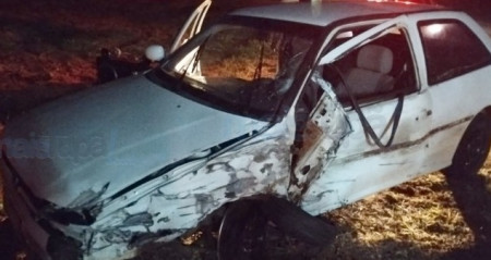 Menor de idade conduzindo carro se envolve em acidente na SP-294 em TupÃ£