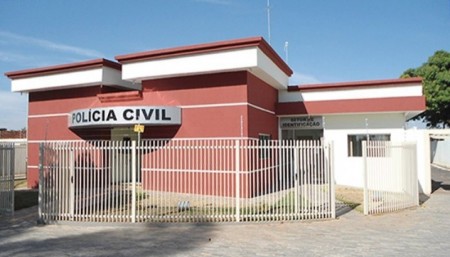 Polícia Civil de Bastos cumpre quatro mandados de prisão 
