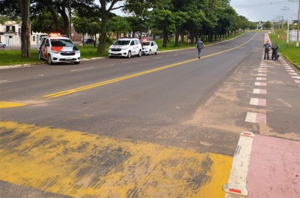 Opera��o da PM de Bastos co�be excessos praticados por motociclistas