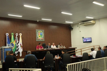 Câmara de Osvaldo Cruz aprova criação de novos cargos públicos