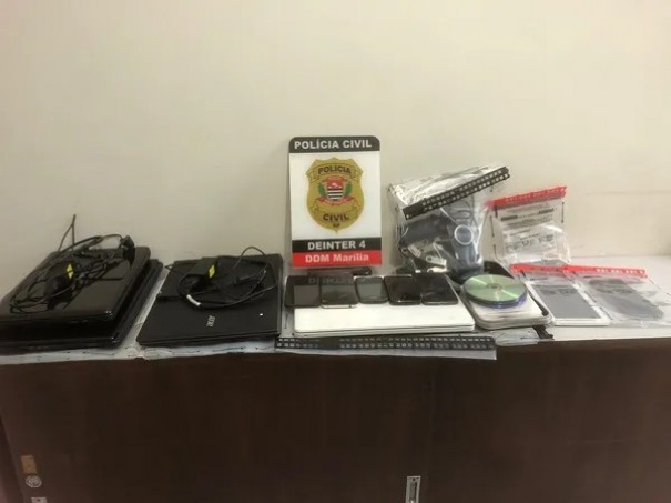 Homem � preso em flagrante suspeito de armazenar material de pornografia infantil em Mar�lia