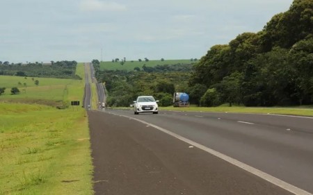 Obras na Rodovia Raposo Tavares alteram tráfego em pontos de Regente Feijó e Presidente Prudente