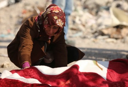Mortes no terremoto na Turquia e na Síria passam de 40 mil; Erdogan compara tremor à força de bomba atômica