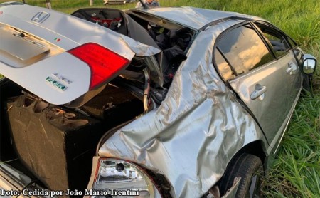 Acidente de trânsito na rodovia que liga Bastos e Iacri fere uma pessoa