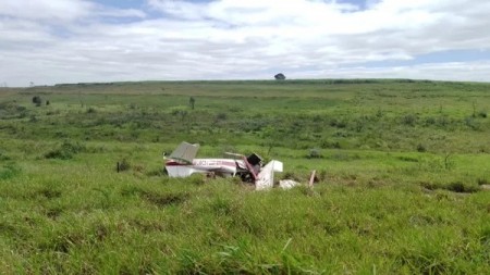 Piloto morre após queda de avião agrícola em Marabá Paulista