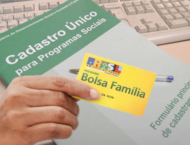 Cadastro �nico d� in�cio � atualiza��o escolar dos benefici�rios do �Bolsa Fam�lia�