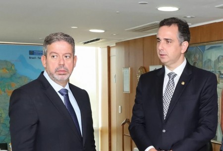 Câmara e Senado escolhem presidentes nesta quarta; Lira e Pacheco tentam a reeleição