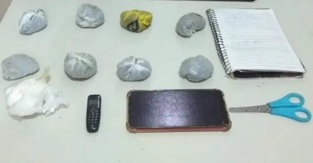 Policia Militar prende casal por tráfico de drogas na Vila Alegrete, em Martinópolis