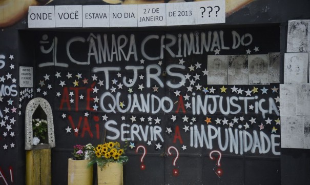 10 anos de Boate Kiss: pais e amigos fazem viglia para lembrar data