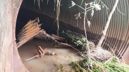 Defesa Civil interdita trecho de estrada que liga Dracena ao distrito de Jaciporã para evitar desbarrancamento