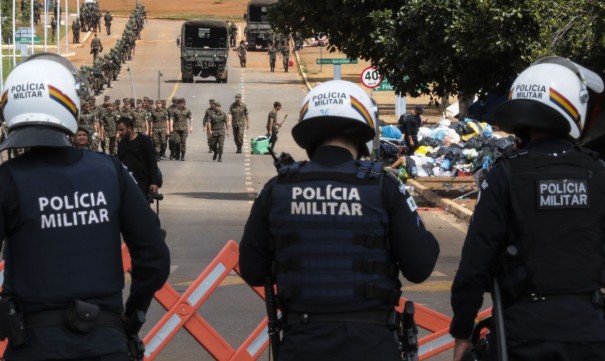 Interventor e Exrcito dizem que no permitiro volta de manifestantes