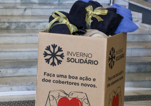 Corpo de Bombeiros de Osvaldo Cruz participa da Campanha do Agasalho do Estado de S�o Paulo