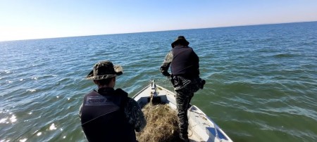 Polícia Ambiental apreende 1,1 mil metros de redes de pesca irregulares no Rio Paraná, em Presidente Epitácio