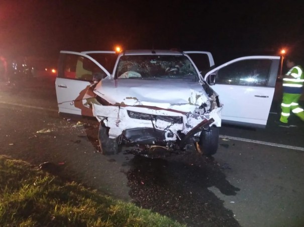 Motorista suspeito de matar irm�os depois de invadir contram�o e chocar caminhonete contra carro segue internado e preso no Hospital Regional