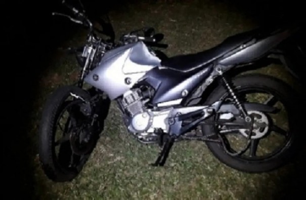 Motociclista morre ap�s acidente de tr�nsito na Rodovia Prefeito Homero Severo Lins, em Martin�polis