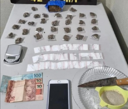 Homem é preso com mais de 60 porções de maconha e cocaína, em Presidente Epitácio