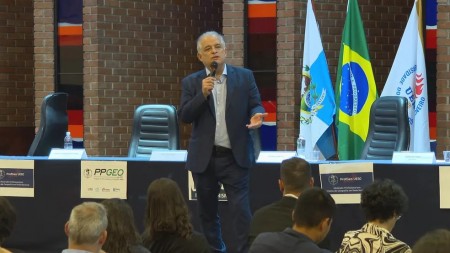 Programa 'Voa Brasil' vai oferecer 1,5 milhão de passagens a R$ 200 por mês, diz ministro