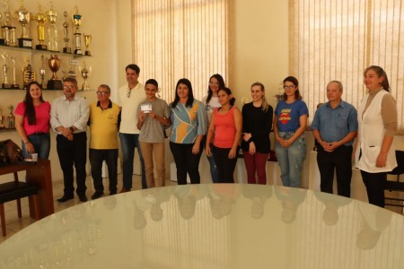 De autoria da Câmara de OC, entra em vigor a Lei que dá direito às Pessoas com Necessidades Específicas com a Carteira de Identificação