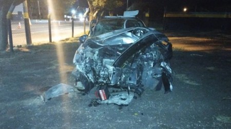 Acidente entre caminhão e carro deixa quatro feridos em rodovia de Tupã
