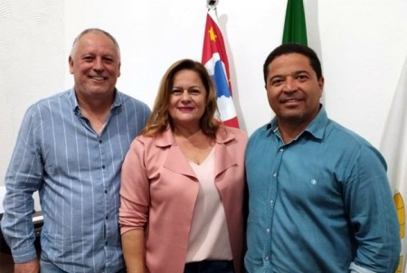 Salmourão conta com apoio de Lucélia para viabilizar pavimentação de vicinal