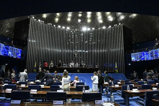 Minist�rios: Senado aprova MP no �ltimo dia de prazo e confirma derrotas para Marina e Guajajara