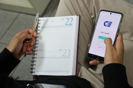 Vagas de estágios oferecem bolsa-auxílio de até R$ 1 mil para estudantes de Presidente Prudente e região