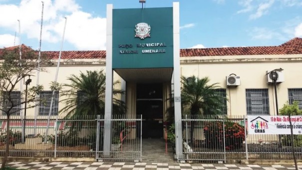 Fl�rida: Prefeitura abre dois Processos Seletivos e um Concurso P�blico com diversas vagas