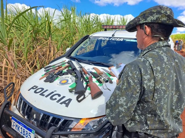 Ap�s den�ncia, nove homens s�o autuados em R$ 4,5 mil por ca�a de animais silvestres em Rancharia