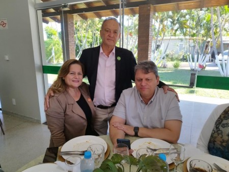 Prefeita de Salmourão conversa com Governador do Estado Tarcísio de Freitas e pede conclusão da Ponte do Barreiro