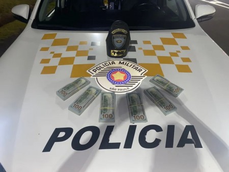 Polícia Rodoviária apreende US$ 60 mil em rodovia no interior de SP