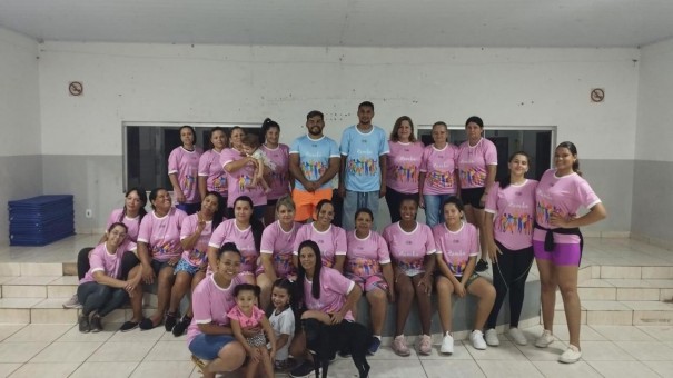 Prefeitura de Salmour�o oferece apoio ao grupo de Zumba do munic�pio