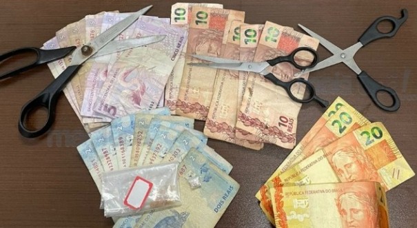 DISE prende mulher por envolvimento com tr�fico de drogas. � a segunda pris�o dela em menos de 1 m�s