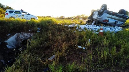 Homem morre carbonizado após capotamento na Rodovia Assis Chateaubriand, no distrito de Itororó do Paranapanema