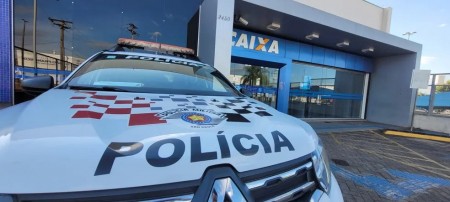 Dupla é presa suspeita de aplicar golpes em agências bancárias de Marília