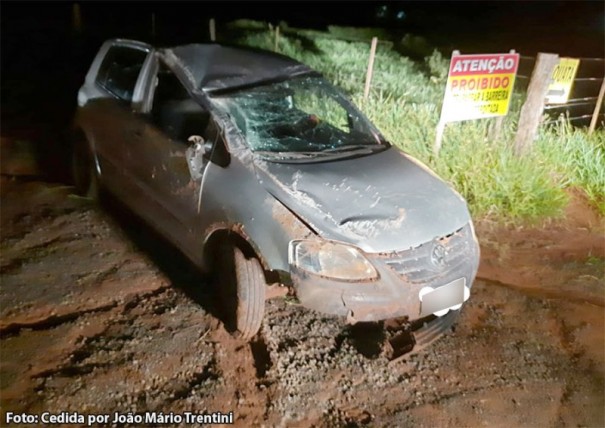 Duas pessoas sofrem ferimentos em acidente na rodovia que liga Quat� e Tup�