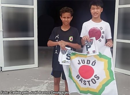 Judocas de Bastos se classificam para o campeonato brasileiro da CBJ
